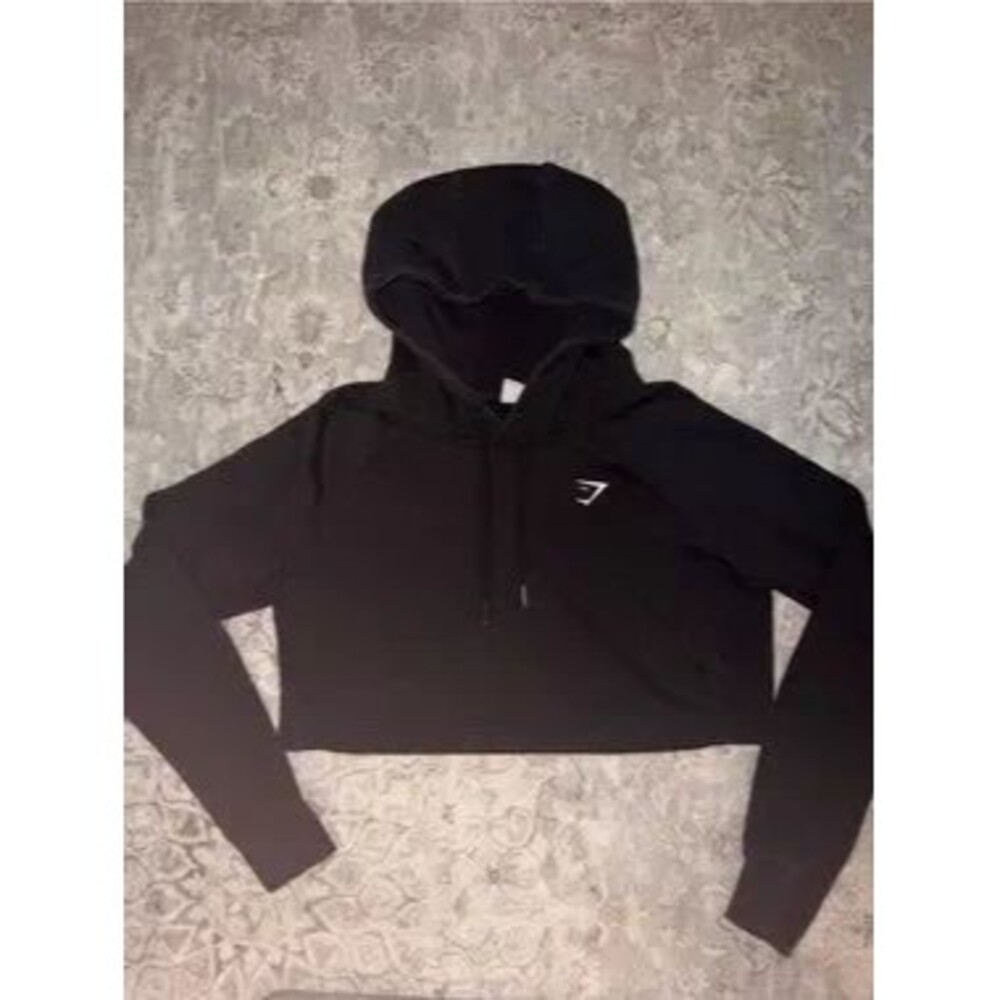 Gymshark Black Hoodie :)